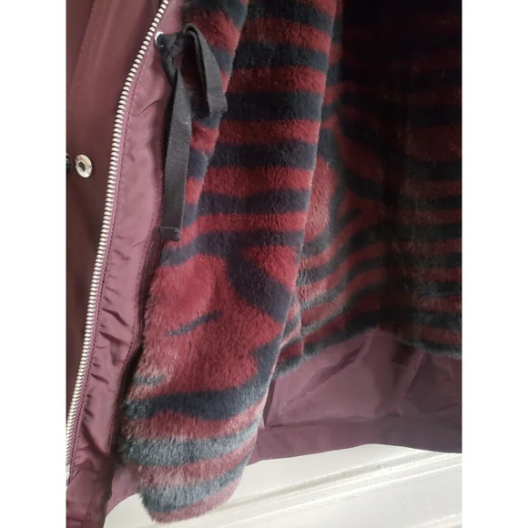 Express Jacket Women's Small Wine Faux Fur Hood Removable Zebra Liner N… - Picture 7 of 10